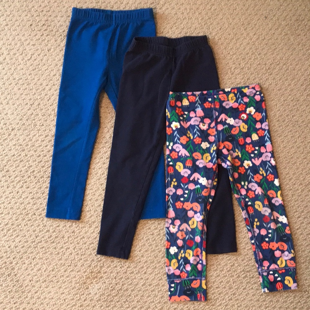 Set of 3 Hanna Andersson leggings size 100